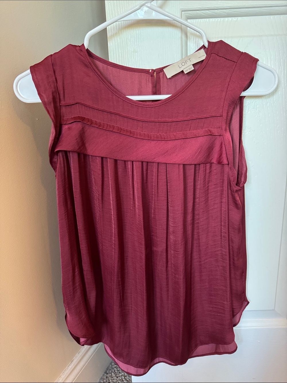 LOFT Sleeveless Pleated Camisole in Wine
